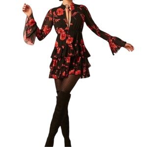 FOREVER 21 Contemporary Women Dress sz S Black/Red Chiffon Floral V -Neck Ruffle